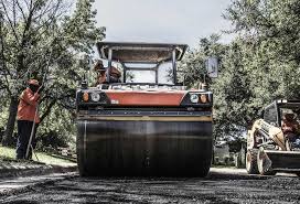 Best Driveway Maintenance Services  in Chenoweth, OR